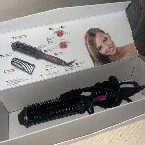 Fakir Illusion Effect Ionic Hair Straightening Brush like new