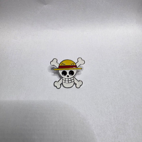 One Piece pins set new, Straw Hat and Luffy