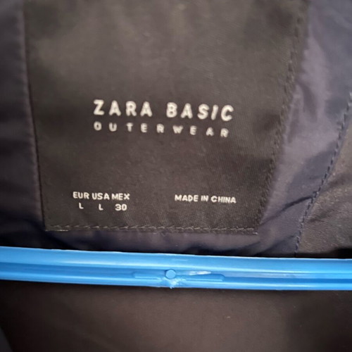 Zara black puffer short jacket size L used