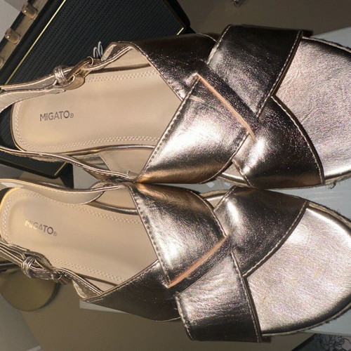 Migato platform sandals new, pink gold size 39