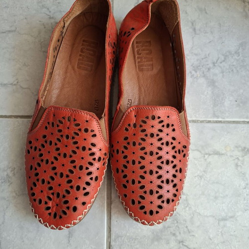 Road leather moccasins ballerinas new, size 39, red