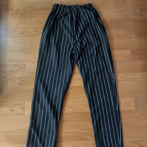 Women's striped pants like new, soft fabric with elastic waist