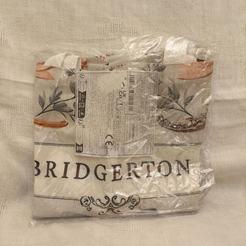 Bridgerton Canvas Shoulder Bag new, beige and pink