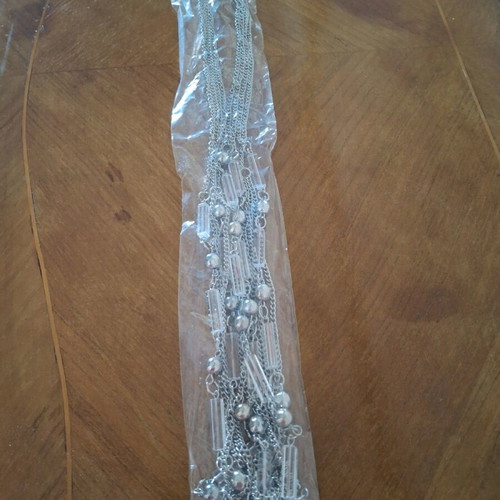 Long Fo Necklace with Four Strands new, unworn