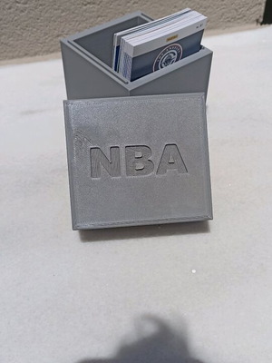 Collectible card storage box new, capacity 100 cards, PLA