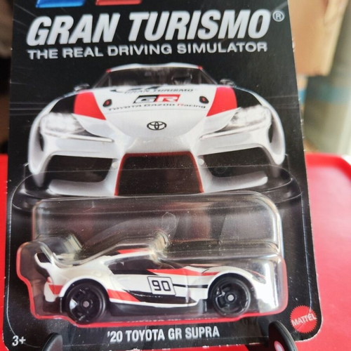 Hot Wheels Collectible 2-Pack – Nissan Skyline RS (KDR30) & '20 Toyota GR Supra