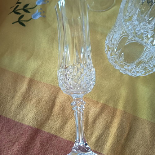 Vintage crystal glass set of 24 in excellent condition