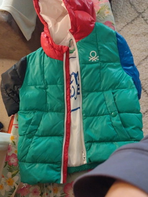 Benetton colorful puffer jacket used for boy 110 cm