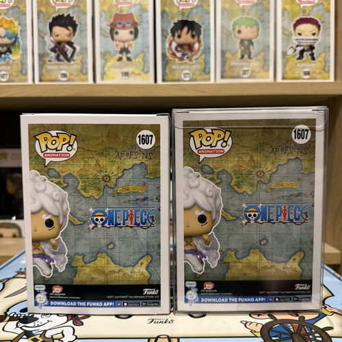 Funko POP! One Piece Luffy Gear Five #1607 and Chase new in box