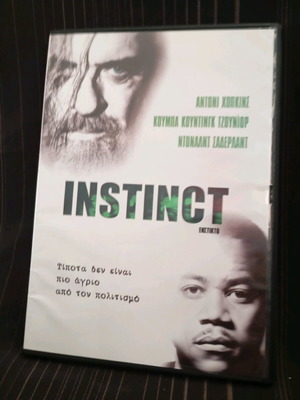 Instinct DVD used, very good condition, with subtitles