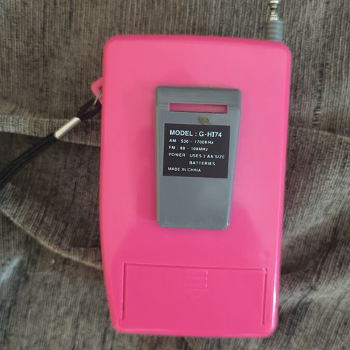 Portable AM/FM radio receiver, pink sports design