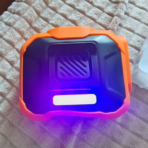 Portable waist cooling fan with power bank