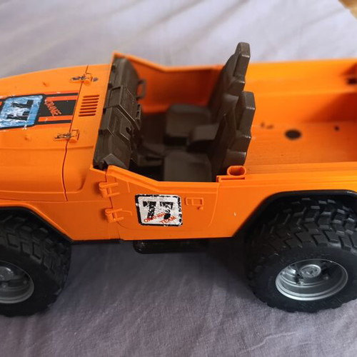 Bruder Jeep Cross Country Racer toy car like new