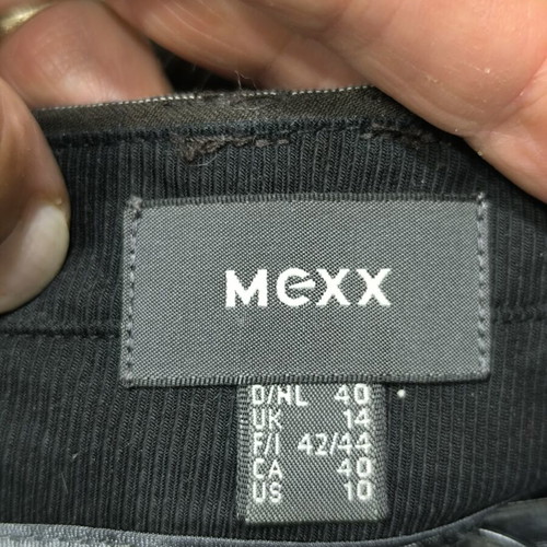 Mexx skirt like new, black and white, size L-XL