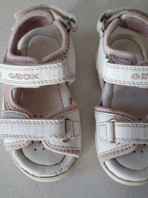 Παιδικά πέδιλα Geox