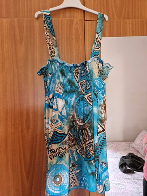 Women's blouse like new with very elastic fabric one size