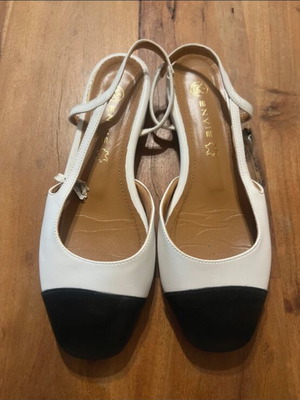 Envie Shoes ballerinas black and white, size 37, minor toe defect