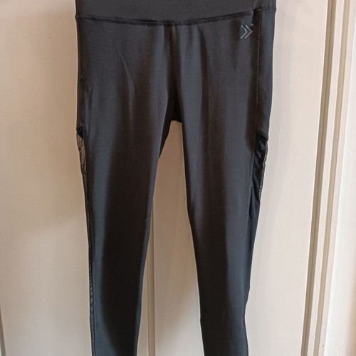 BodyTalk sportswear like new, sizes M and S