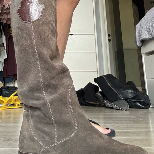 Tommy Hilfiger boots castor color beige used