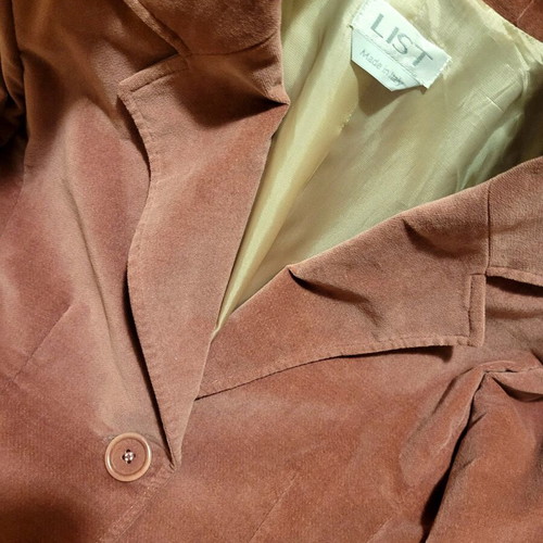 Italian jacket LIST like new in sapio milo color