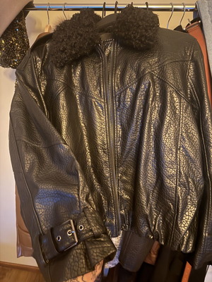 Zara jacket with detachable fur collar, new, black eco leather, size L