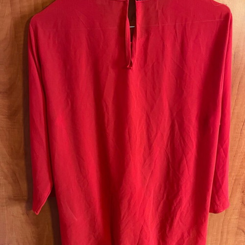Michael Kors red shirt new, size Small