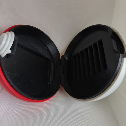 Game Boy Advance and Game Boy Color Cartridge Case Pokeball Shape new