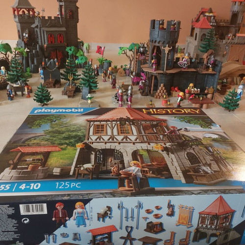 Playmobil Medieval Museum Box like new