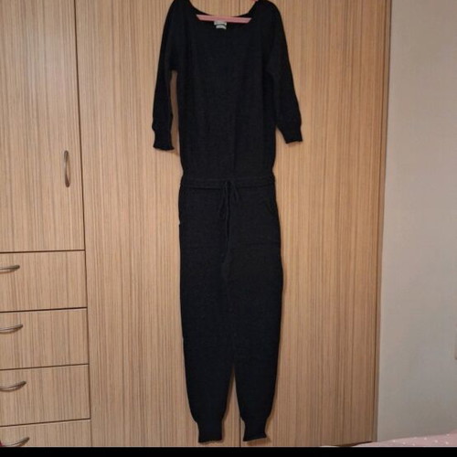 Benetton one-piece wool jumpsuit like new, xs, dark gray