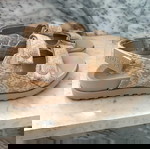  guess σανδάλια πέδιλα μπεζ μονόγραμμα 39