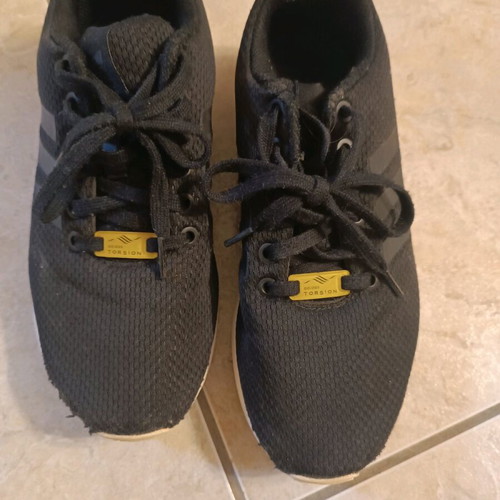 Adidas Torsion athletic shoes like new, black, size 38.5