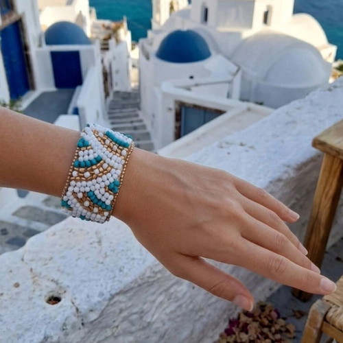 Embroidered leather bracelet new, white and turquoise