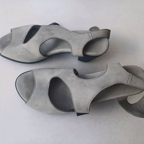 Arche sandals size 36 light gray like new