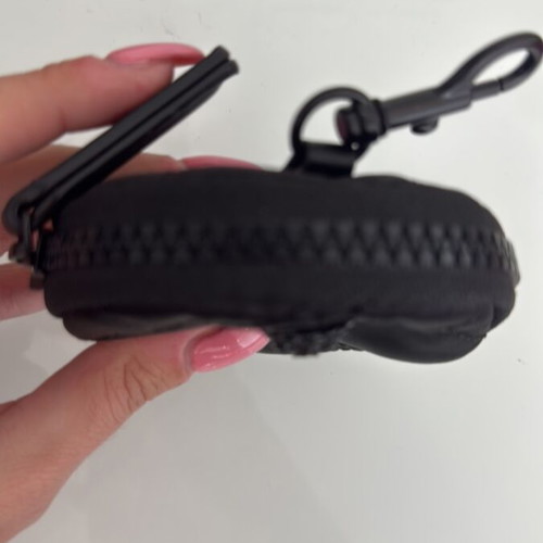 Kurt Geiger wallet like new, black with zipper