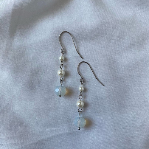 Handmade earrings with pearls and moonstone made to order, multicolor and silver