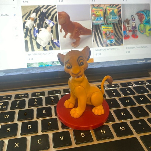 Disney Pixar Simba figure used 2021 collector