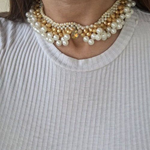 Short romantic necklace with pearls and Swarovski crystal handmade, new