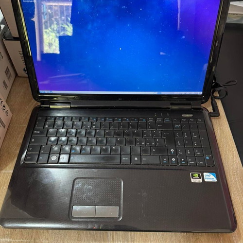 Asus PRO5DI laptop used, Intel Pentium dual-core, 4GB RAM, Lubuntu Linux