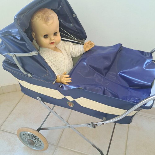 Vintage baby doll with ΕΒΠΑ 2964 stroller like new