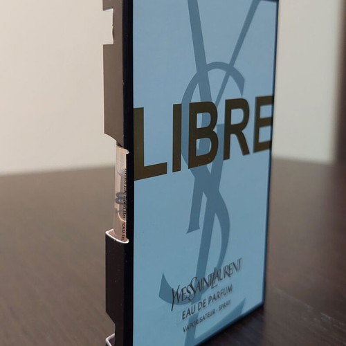 YVES SAINT LAURENT LIBRE EAU DE PARFUM AMAZING WOMEN'S FRAGRANCE