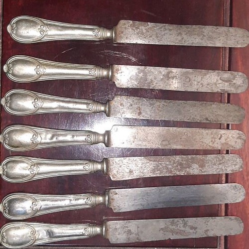 Antique knives used, not very good condition