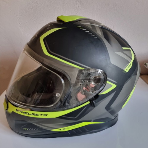 Motorcycle helmet used, good condition