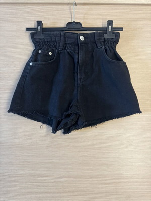 Bershka Black Denim Shorts High Rise Paperbag size S 36 like new