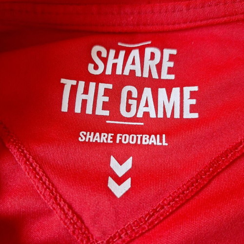 Denmark football shirt kids size 152 like new