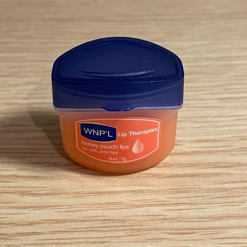 Lip balm set new with 8 different fruit flavors