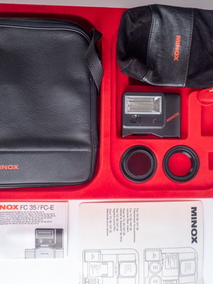 Minox 35 GT-E Exclusive Set με φλας και αξεσουάρ μεταχειρισμένο