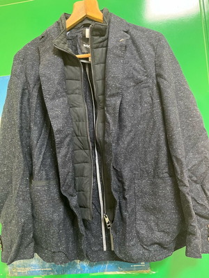 Blue Boss jacket new with detachable vest hem