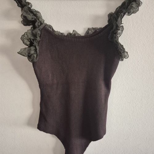 Brown bodysuit with lace used