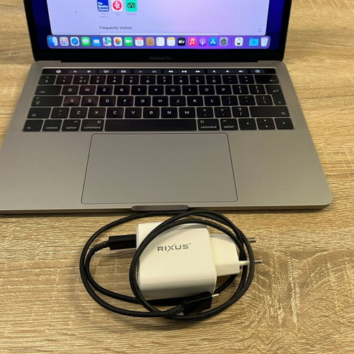 MacBook Pro 13” 2016 Touch Bar laptop