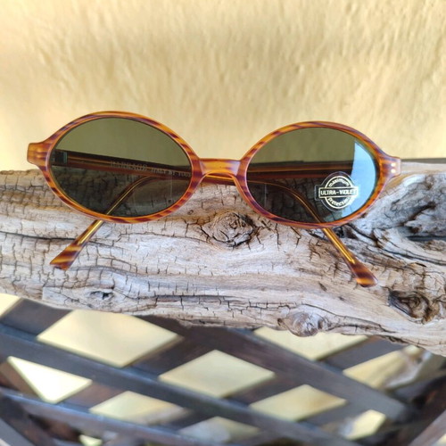 S61 90s vintage sunglasses new, matte horn frame